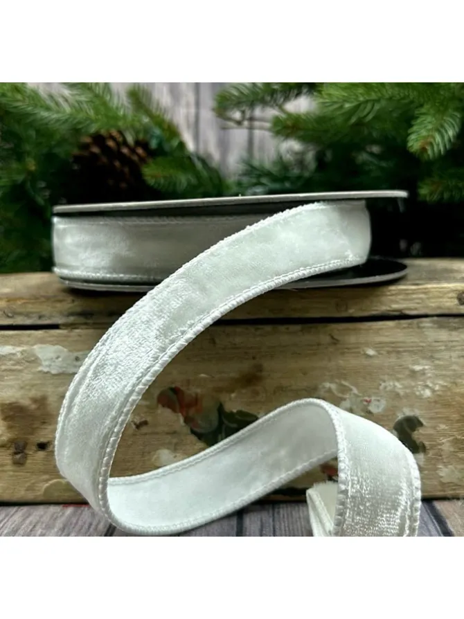 velvet__in_x__yd_winter_w_0.webp Velvet 1 in. x 10 yd. Winter White W/ Dupion Back